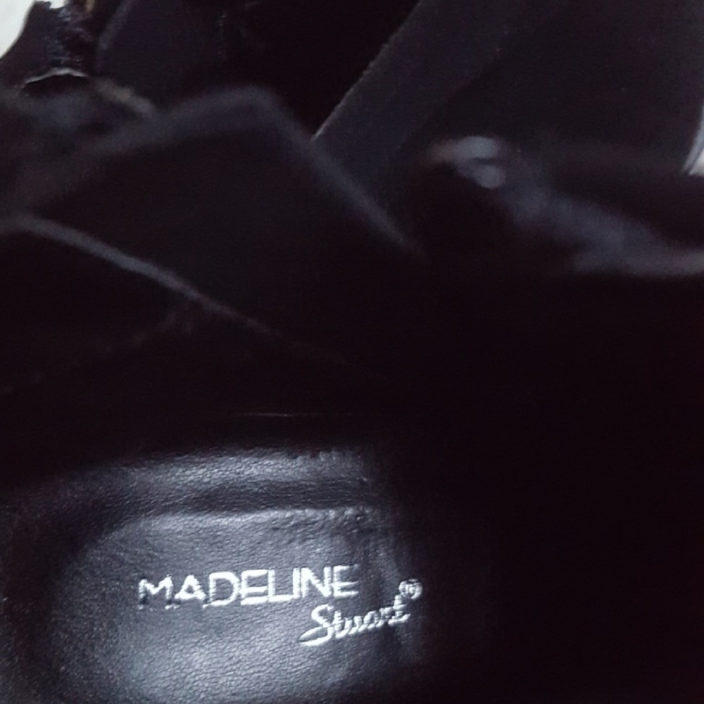 Black ankle bootie clear heel thick NEW - Picture 2 of 5